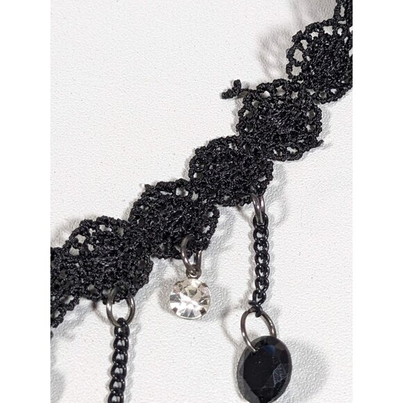 Silver Tone Black Crochet Crystal Charm Choker Necklace 16 in Gothic Retro - Picture 3 of 8